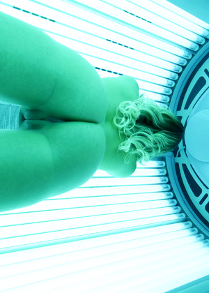 Tanning Bed