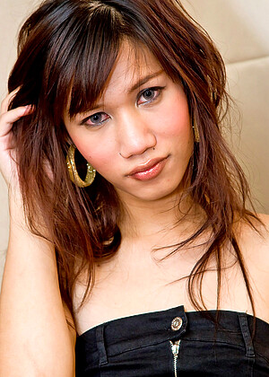 Ladyboy69 Model