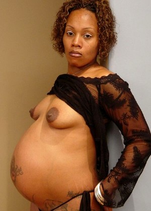 Pregnantbitchez Model