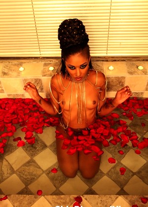 Skin Diamond